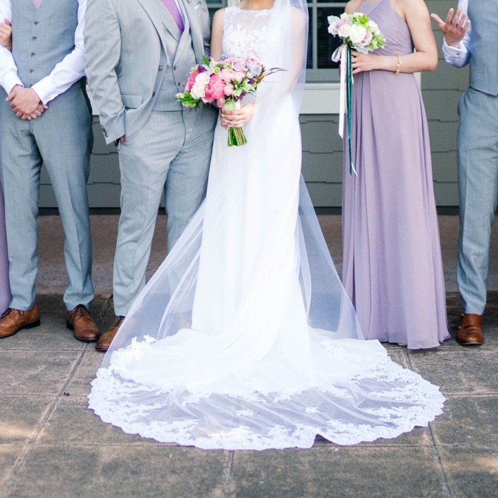 Pronovias Oseleta Wedding Dress - Picture 14 of 15